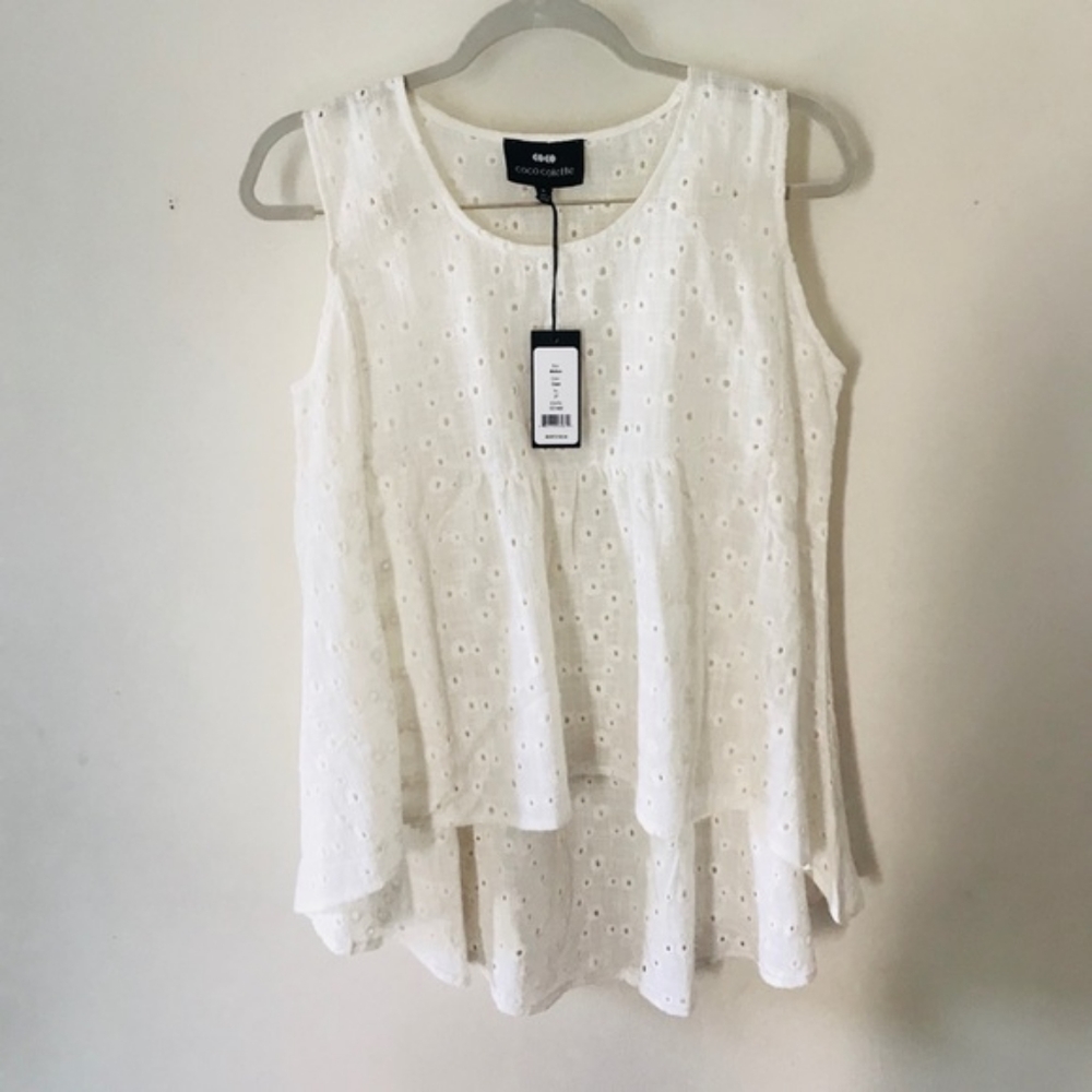 《 Coco Colette 》 Eyelet Babydoll Top